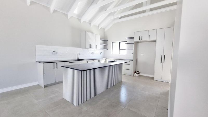 3 Bedroom Property for Sale in Shelley Point Western Cape